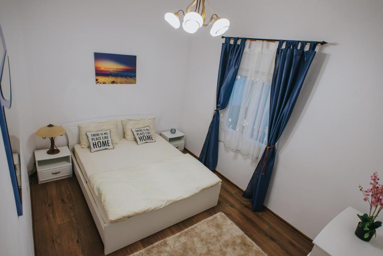 Noo'Vo Central Apartaments Oradea Zewnętrze zdjęcie