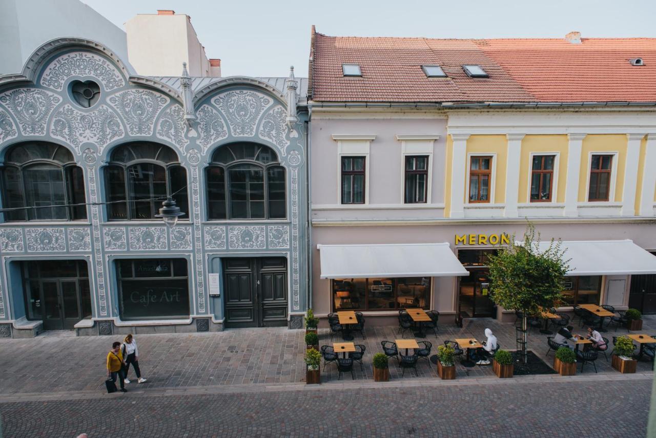 Noo'Vo Central Apartaments Oradea Zewnętrze zdjęcie