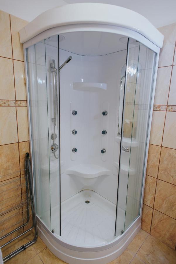 Noo'Vo Central Apartaments Oradea Zewnętrze zdjęcie